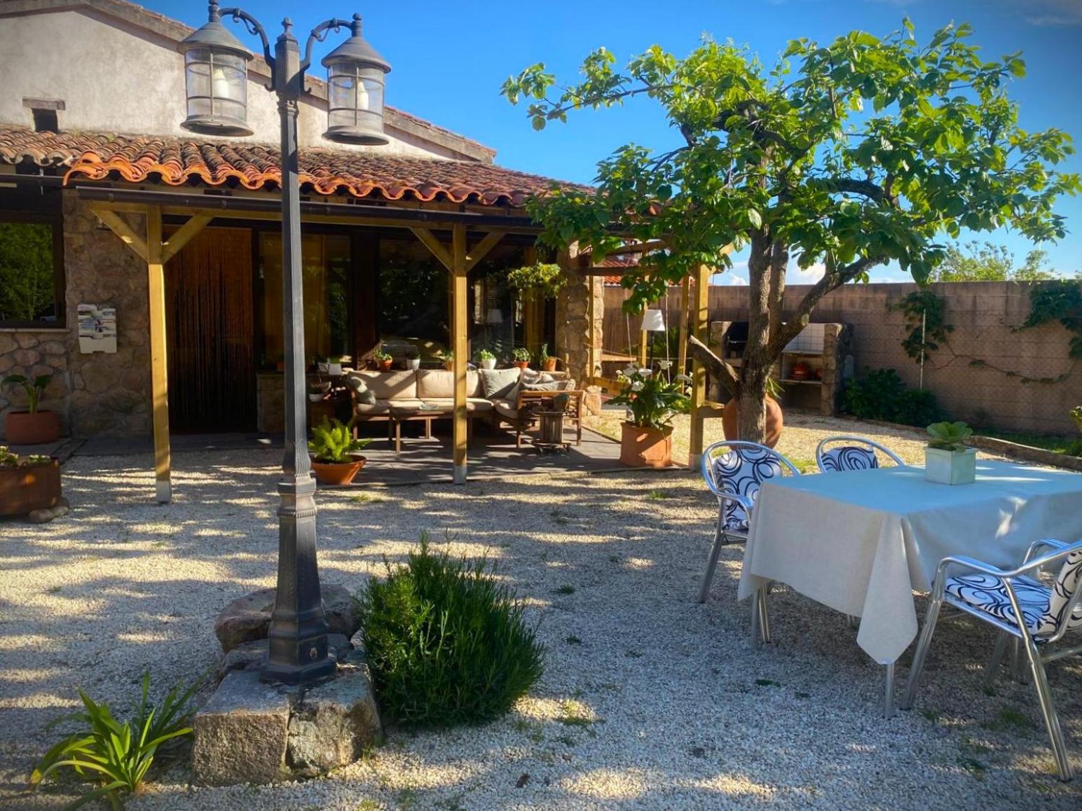 Apartamento Rural Se De Un Lugar エル・トルノ エクステリア 写真